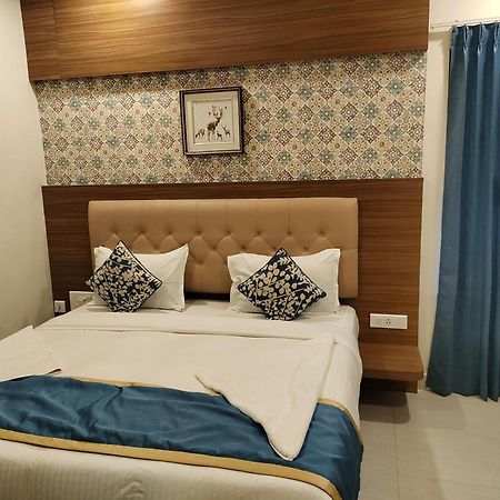 Sma Grand Inn, Triplicane Chennai Exterior photo