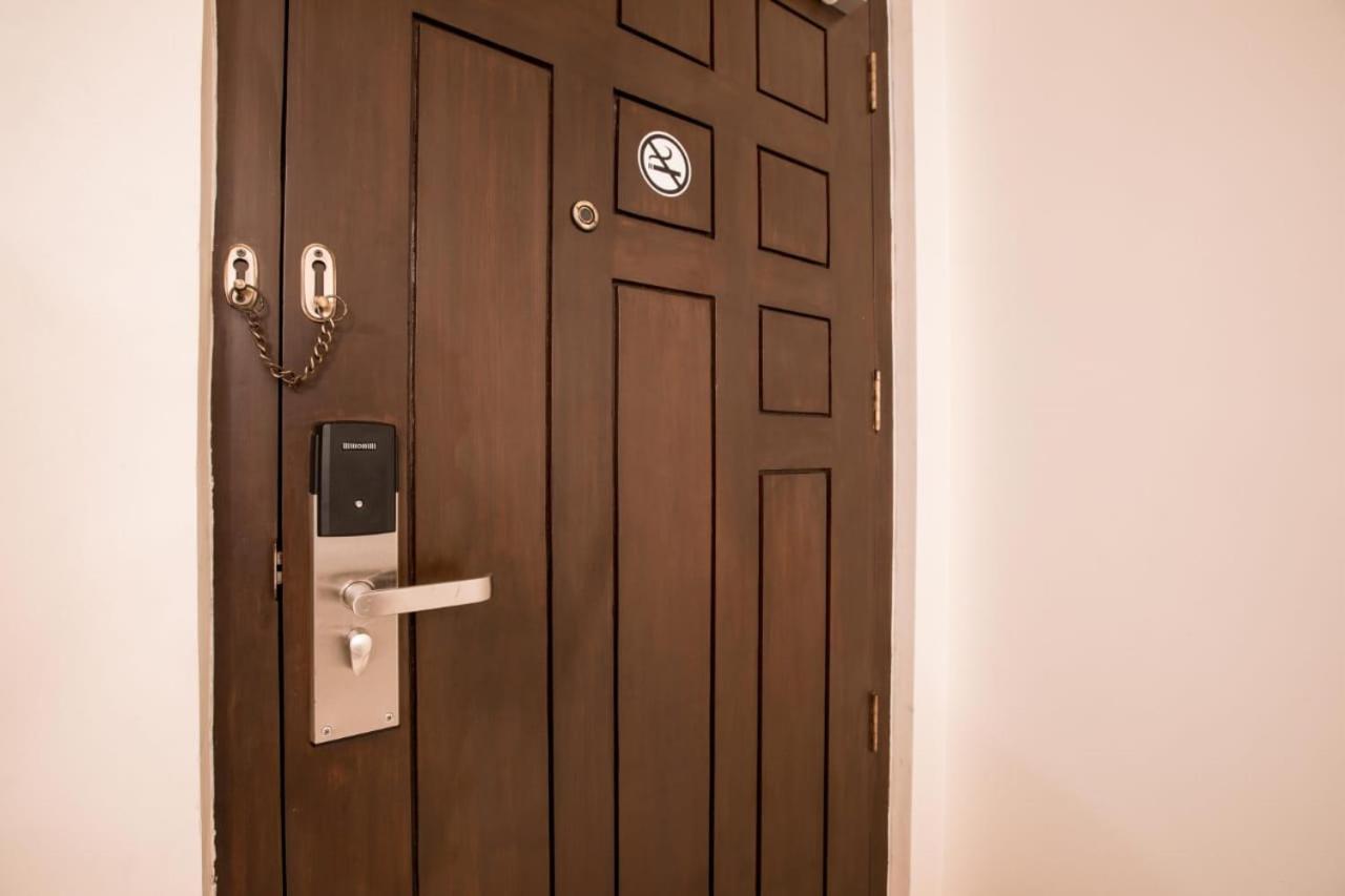 Sma Grand Inn, Triplicane Chennai Exterior photo